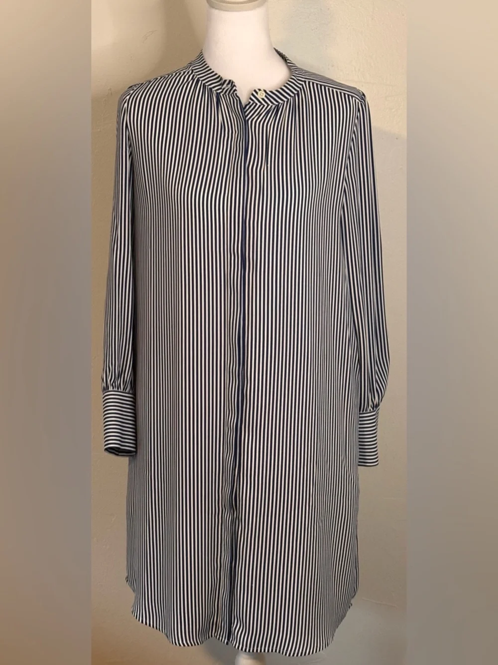 🌸 LOFT Navy and White Vertical Stripe Button-Down Shirt Dress Size Small Petite